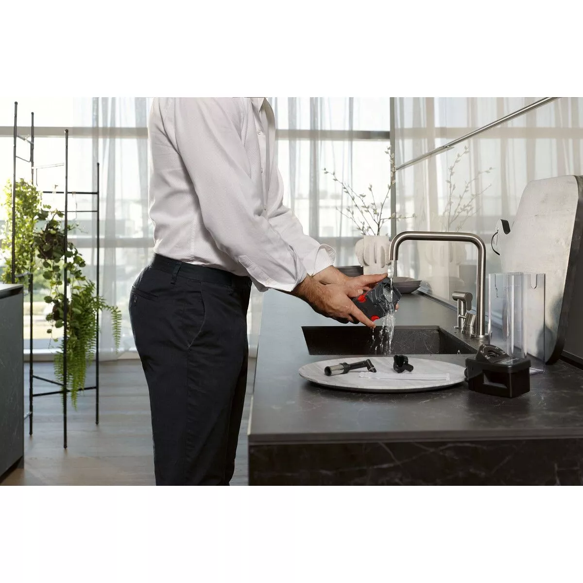 ���������� �������������� DeLonghi Dinamica Plus ECAM 380.85.SB