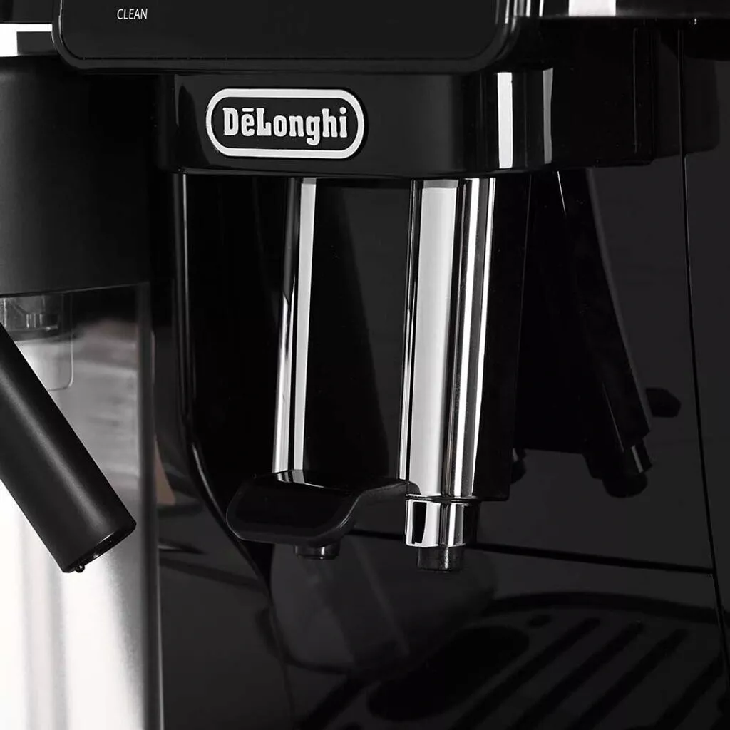 ���������� �������������� DeLonghi Magnifica S ECAM 220.60.B
