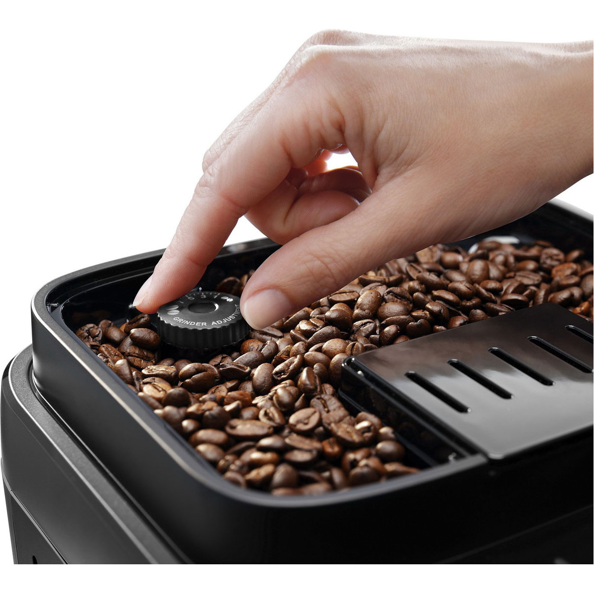 ���������� �������������� DeLonghi Magnifica Evo ECAM 290.61.B