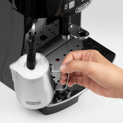 ���������� �������������� DeLonghi ECAM 22.114.B